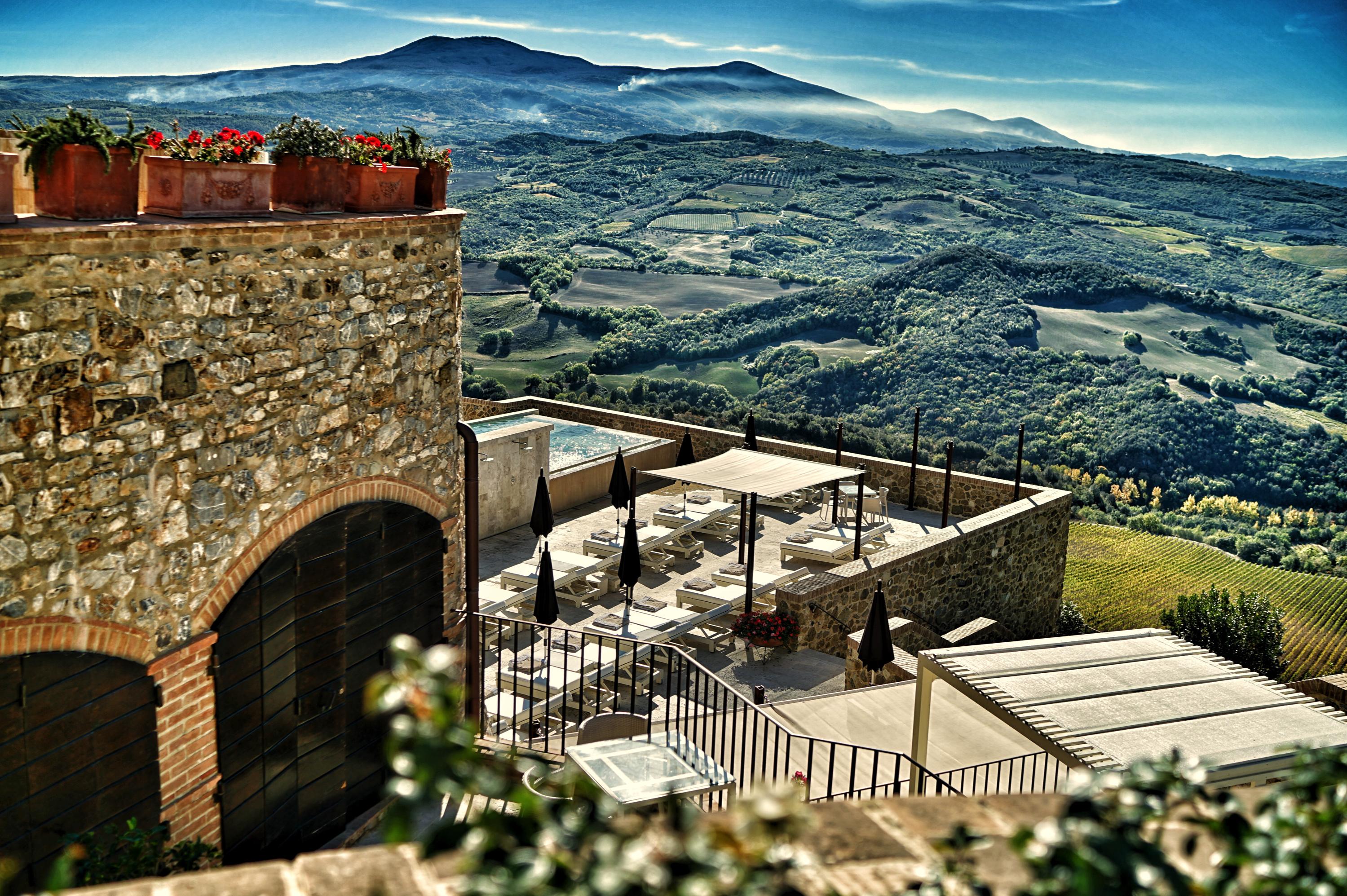 Castello Di Velona Resort, Thermal Spa & Winery Montalcino Exterior photo