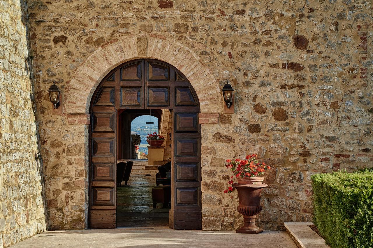 Castello Di Velona Resort, Thermal Spa & Winery Montalcino Exterior photo
