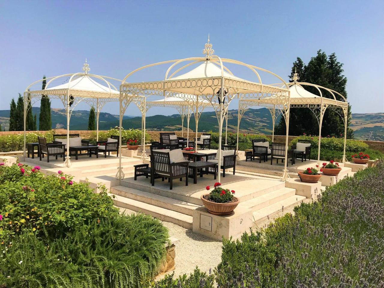 Castello Di Velona Resort, Thermal Spa & Winery Montalcino Exterior photo