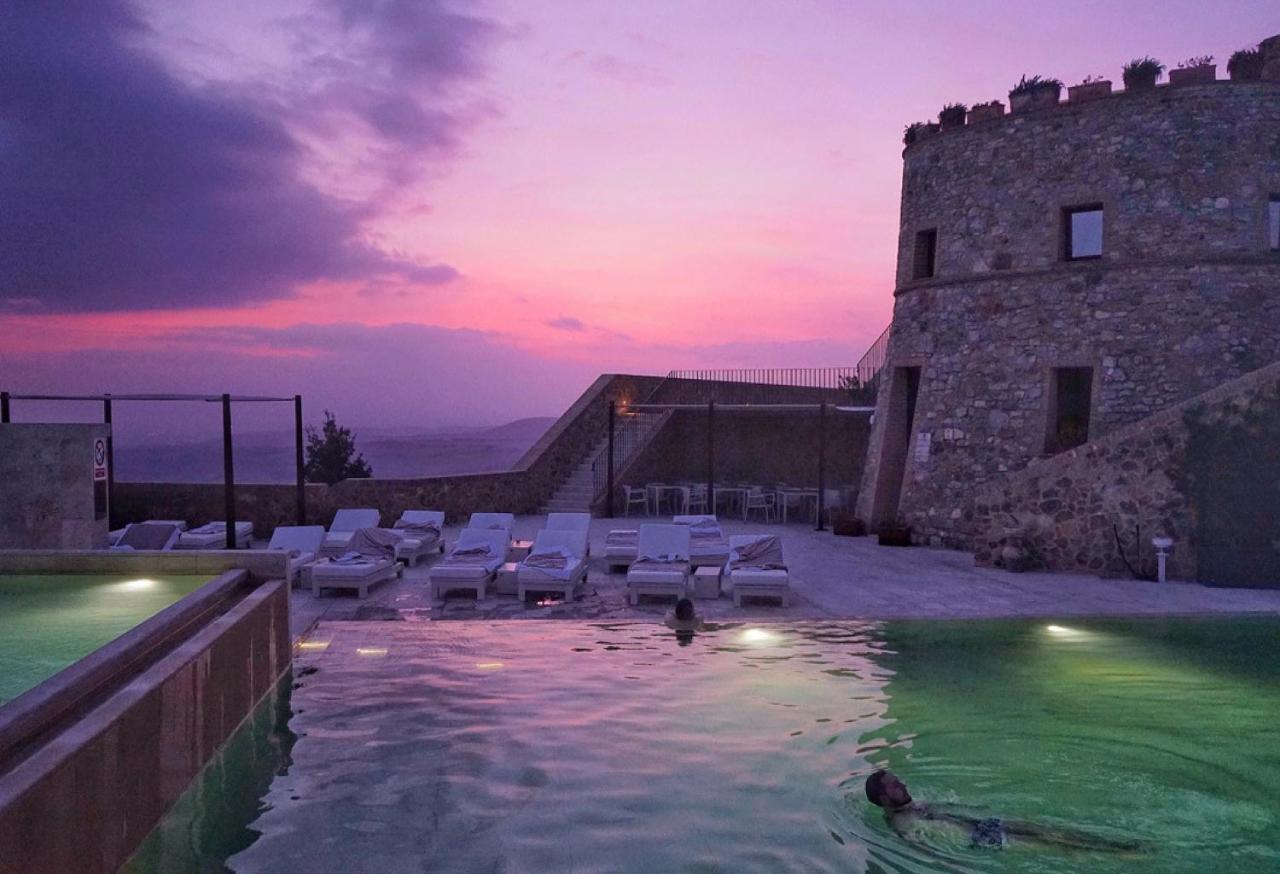 Castello Di Velona Resort, Thermal Spa & Winery Montalcino Exterior photo