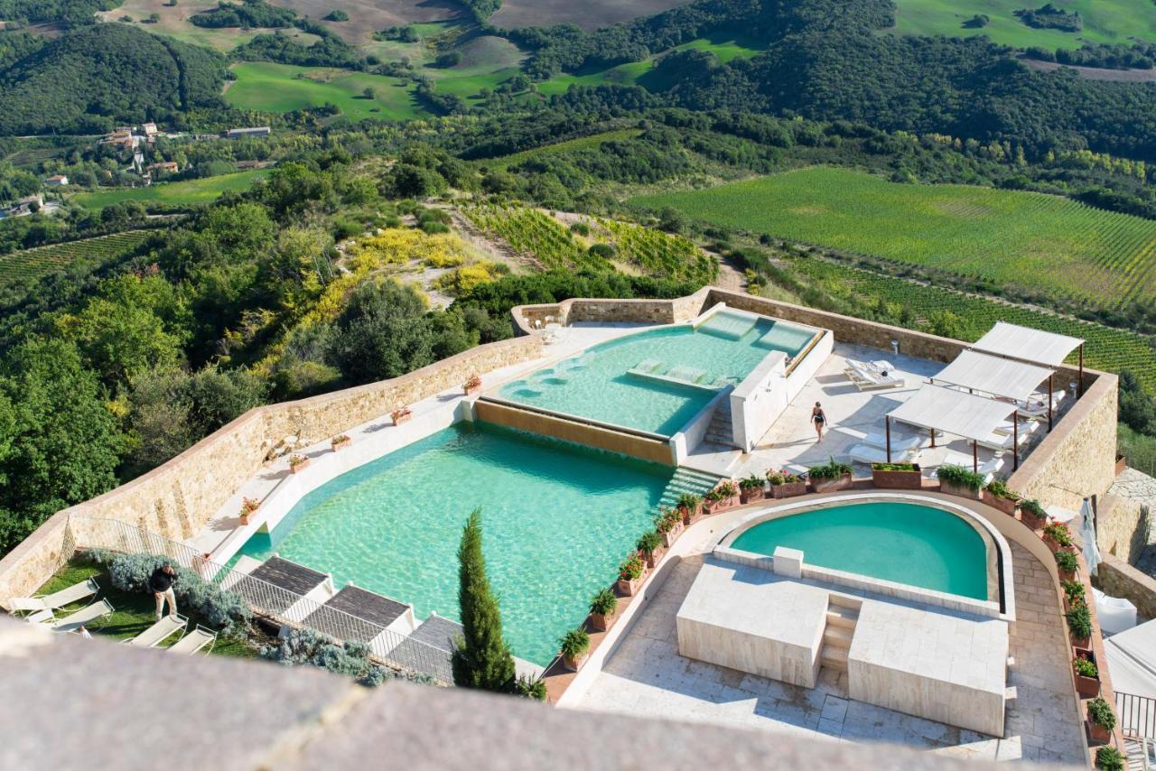 Castello Di Velona Resort, Thermal Spa & Winery Montalcino Exterior photo