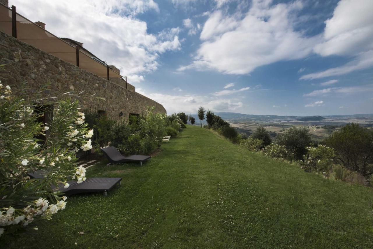 Castello Di Velona Resort, Thermal Spa & Winery Montalcino Exterior photo